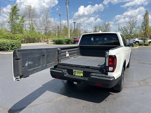 Used 2019 Honda Ridgeline RTL-T image 14