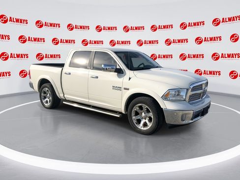 Used 2017 RAM 1500 Laramie w/ Convenience Group image 3