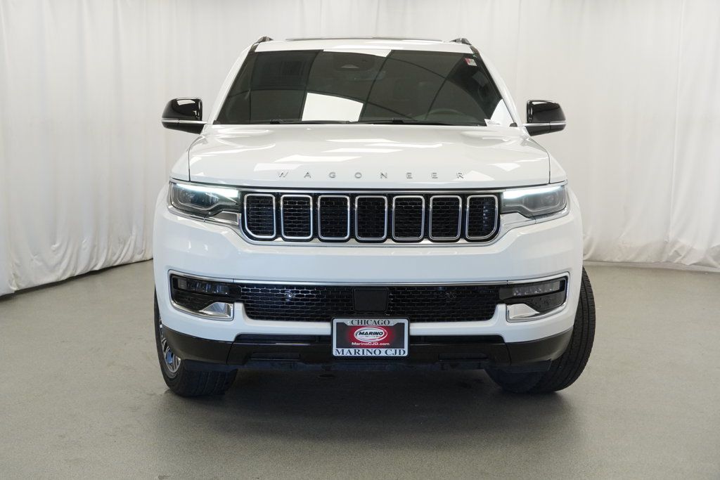 Used 2023 Jeep Wagoneer 4WD w/ Premium Group I image 15