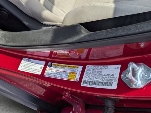 Certified 2023 Honda Accord EX image 13