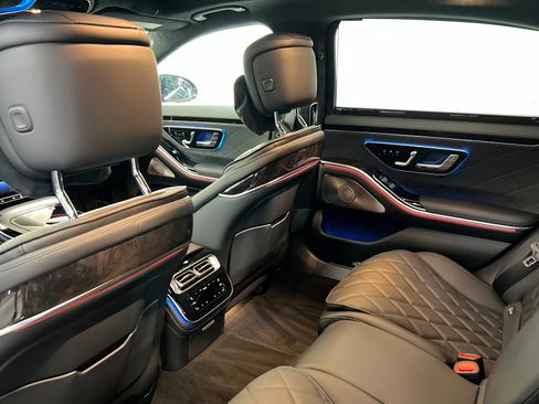 New 2026 Mercedes-Benz S 580 4MATIC Sedan image 19