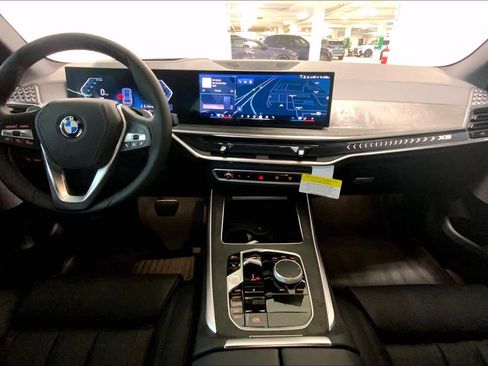 New 2026 BMW X5 xDrive40i w/ Premium Package image 5