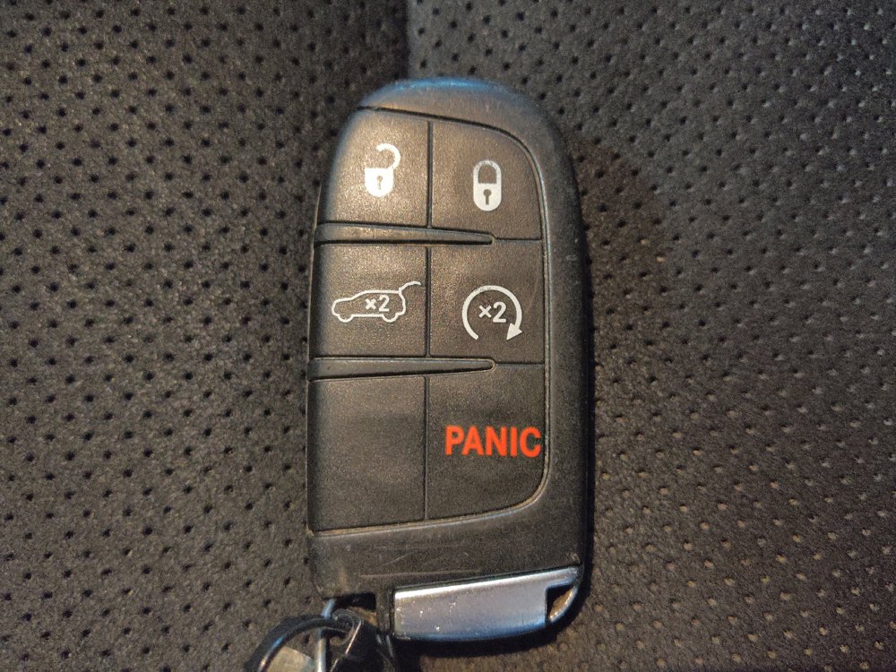 Used 2021 Jeep Grand Cherokee Laredo X AWD/4WD image 32
