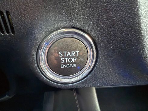 Used 2018 Lexus RX 350L Luxury w/ Accessory Package image 39