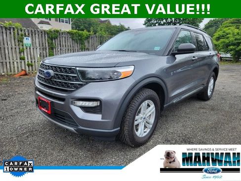 Used 2022 Ford Explorer XLT w/ Equipment Group 202A image 1