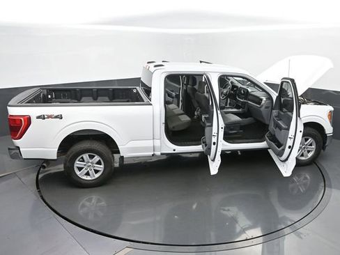 Used 2022 Ford F150 XLT image 65