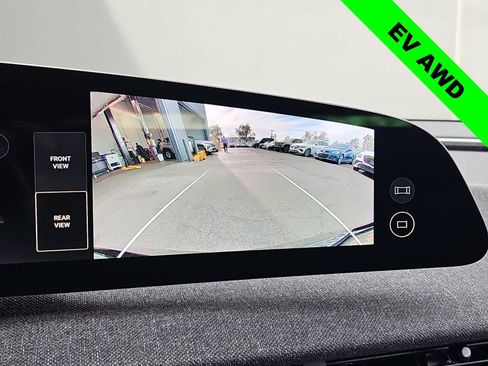 Used 2024 Lucid Air Touring AWD/4WD image 25