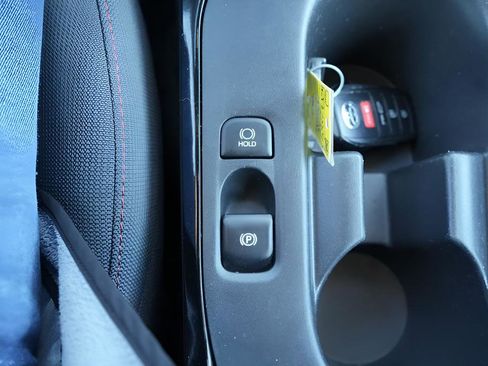Used 2024 Toyota Corolla SE FWD image 31
