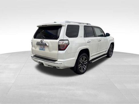 Used 2018 Toyota 4Runner SR5 image 7