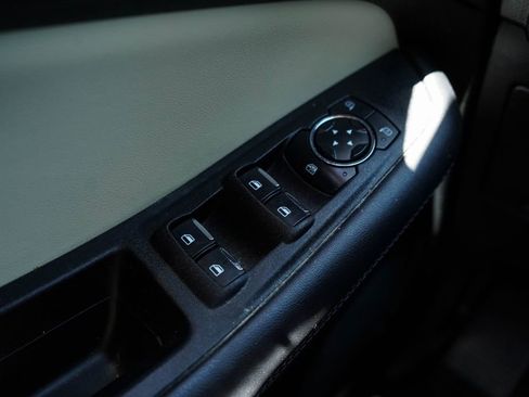 Used 2024 Ford Edge SEL image 30