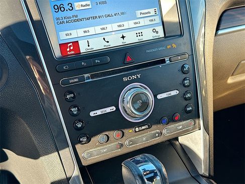 Certified 2017 Ford Explorer Limited w/ Equipment Group 301A image 14