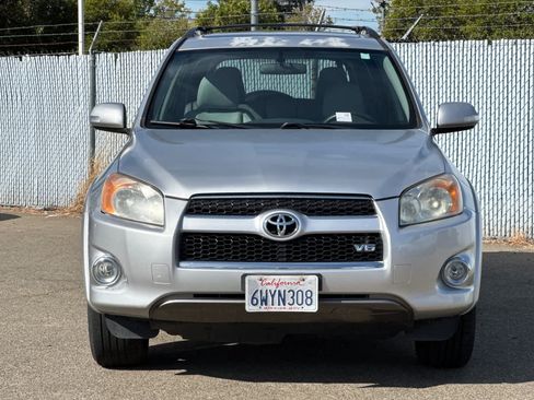 Used 2012 Toyota RAV4 Limited w/ Navigation Value Pkg AWD/4WD image 6
