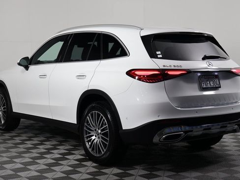 Certified 2026 Mercedes-Benz GLC 300 image 6