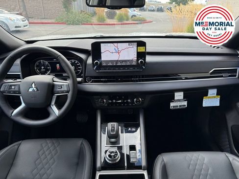 New 2025 Mitsubishi Outlander SEL Black Edition AWD/4WD image 13