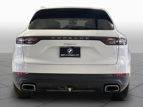 Used 2019 Porsche Cayenne AWD/4WD image 4