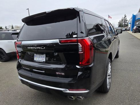 New 2026 GMC Yukon XL Denali w/ Denali Reserve Package image 5