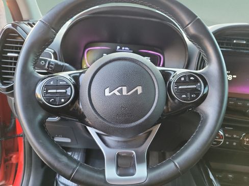 Certified 2024 Kia Soul EX w/ Option Group 015 FWD image 17