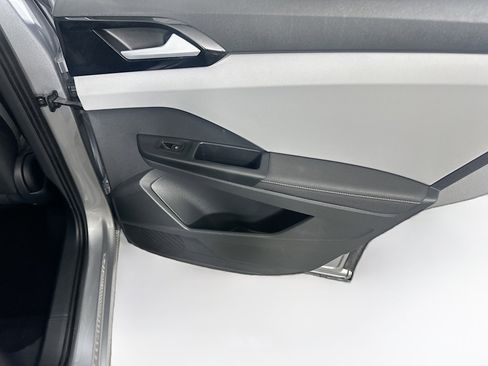 Used 2024 Volkswagen Taos S FWD image 28