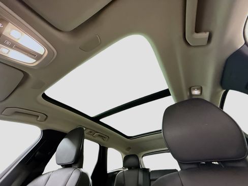 Used 2023 Volvo XC60 B5 Plus w/ Protection Package Premier image 41