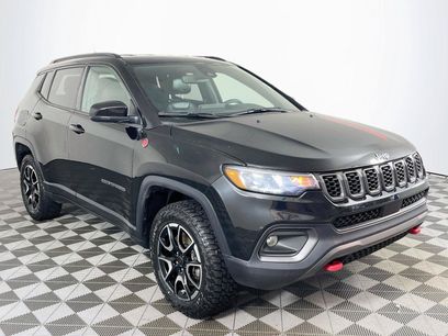 Used 2025 Jeep Compass Trailhawk
