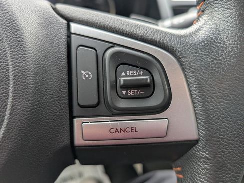 Used 2017 Subaru Crosstrek 2.0i Premium AWD/4WD image 19