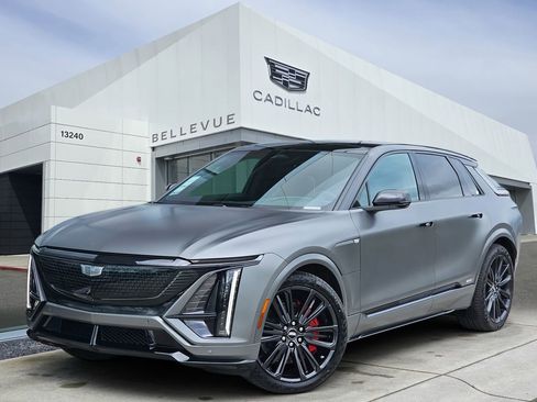 New 2026 Cadillac Lyriq V AWD/4WD image 1