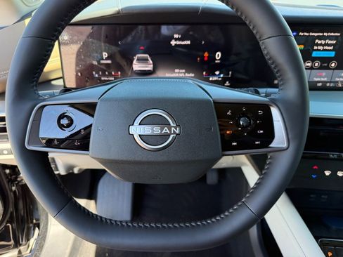 New 2026 Nissan Murano Platinum AWD/4WD image 16