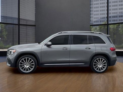Used 2023 Mercedes-Benz GLB 250 image 8