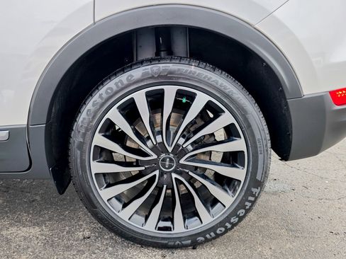 Used 2019 Lincoln MKC Black Label image 17