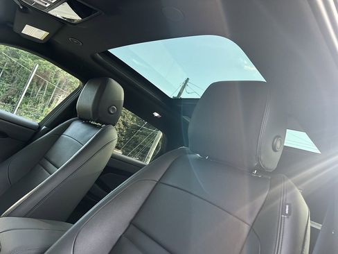 Used 2025 Land Rover Range Rover Evoque S image 46