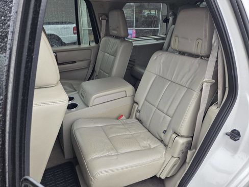 Used 2013 Lincoln Navigator 4WD w/ HD Trailer Tow Pkg image 12