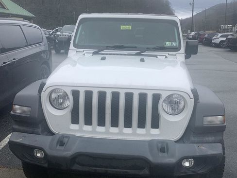 Used 2021 Jeep Wrangler Unlimited Sport w/ Cold Weather Group image 4