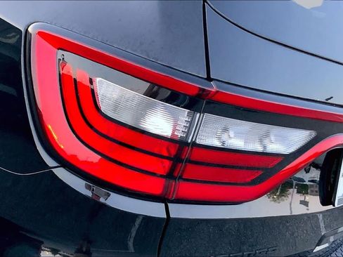 Used 2022 Dodge Durango R/T w/ Blacktop Package AWD/4WD image 25