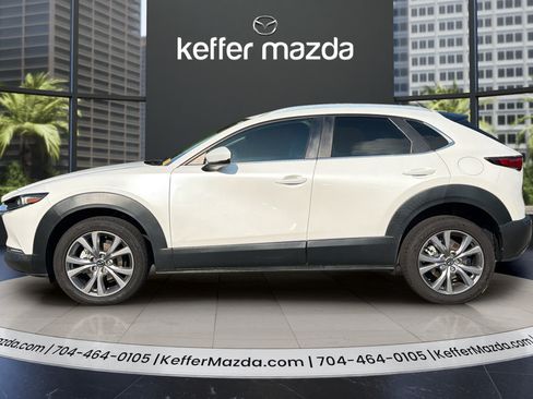 Certified 2022 MAZDA CX-30 AWD 2.5 S w/ Select Package image 4