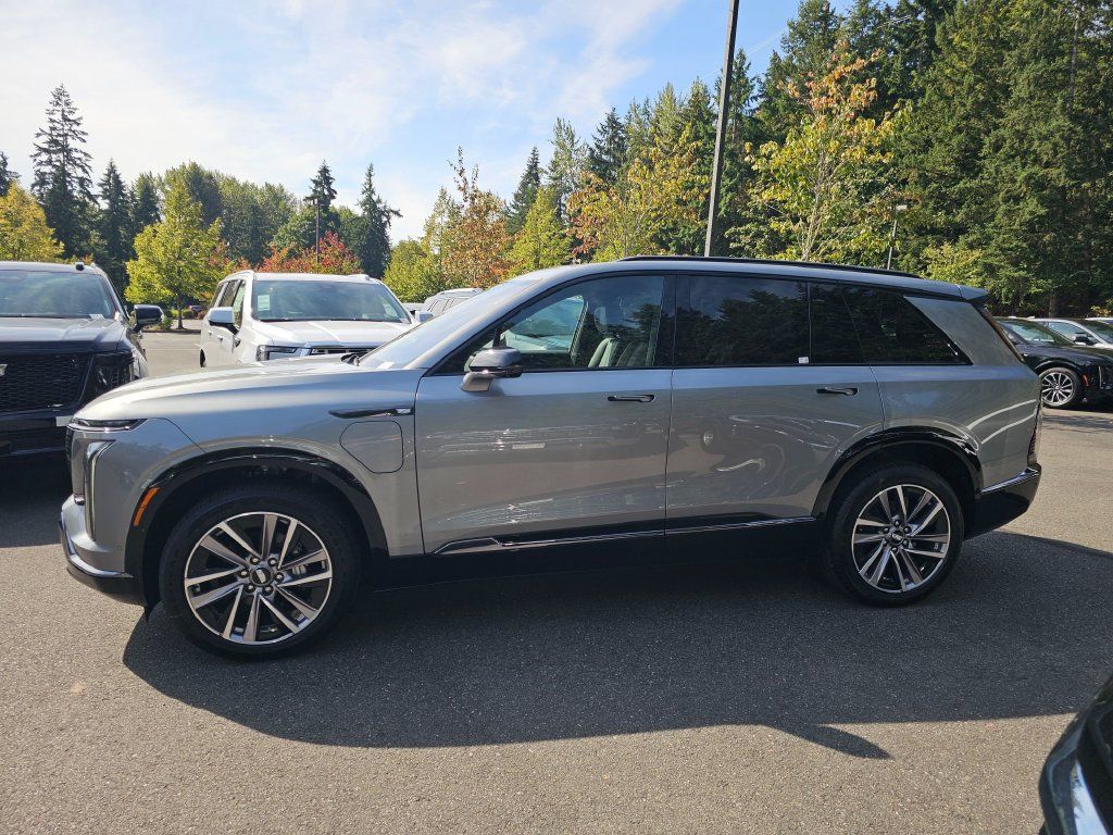 New 2027 Cadillac Vistiq Luxury AWD/4WD image 3