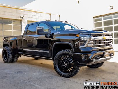 Used 2024 Chevrolet Silverado 3500 High Country w/ Technology Package