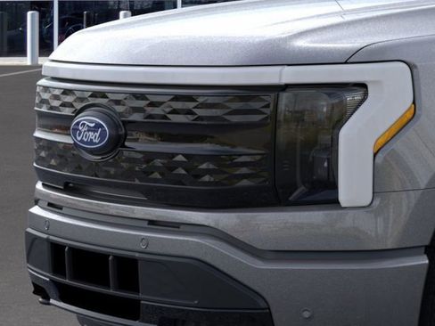 New 2025 Ford F150 Lightning Platinum AWD/4WD image 17