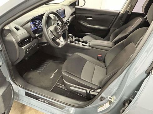 New 2025 Nissan Sentra SV FWD image 12