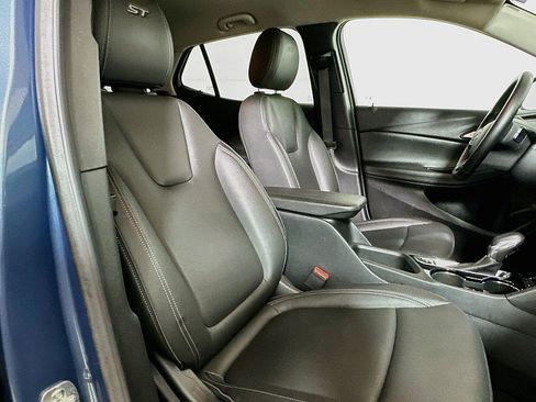 Used 2024 Buick Encore GX Sport Touring AWD/4WD image 27