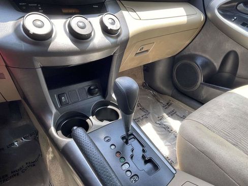 Used 2009 Toyota RAV4 2WD V6 image 39