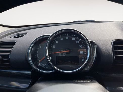 Used 2018 MINI Cooper Clubman S image 23