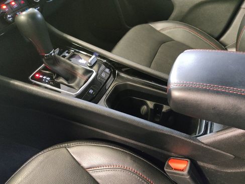 Used 2022 Jeep Compass Trailhawk w/ Trailhawk Convenience Group AWD/4WD image 26