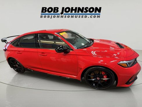 Used 2025 Honda Civic Type R image 1
