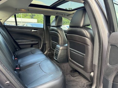 Used 2015 Chrysler 300 Limited w/ 300 Premium Group RWD image 14