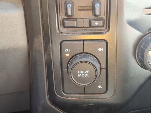 Used 2024 Ford F250 XLT image 10