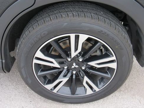 Used 2024 Mitsubishi Eclipse Cross SE AWD/4WD image 16