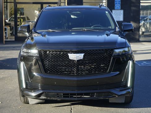 Used 2021 Cadillac Escalade Sport w/ Driver Assist Tech Package image 4