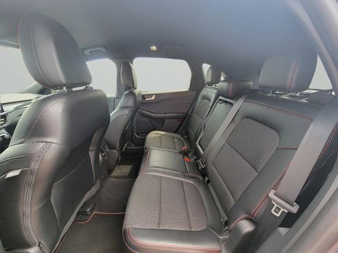 Used 2023 Ford Escape ST-Line w/ Tech Pack #1 AWD/4WD image 28