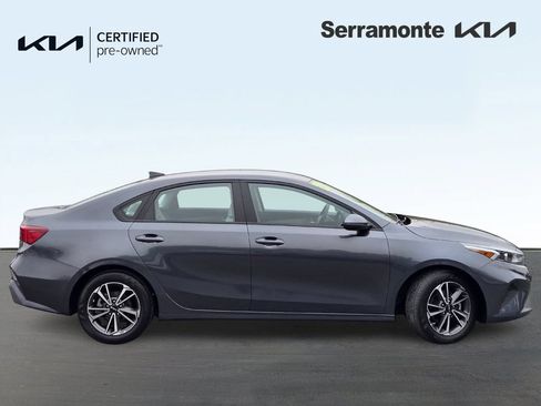 Certified 2023 Kia Forte LXS w/ LXS Technology Package FWD image 3