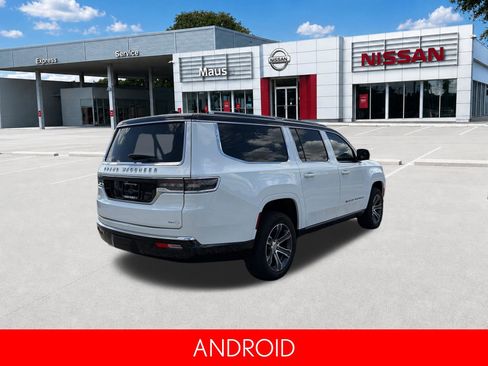 Used 2024 Jeep Grand Wagoneer L 4WD image 4